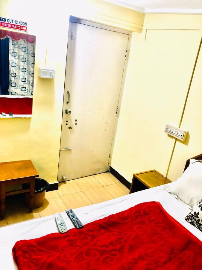 Hotel Mystique Inn ウーティ エクステリア 写真