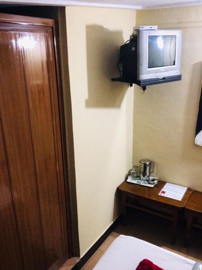Hotel Mystique Inn ウーティ エクステリア 写真