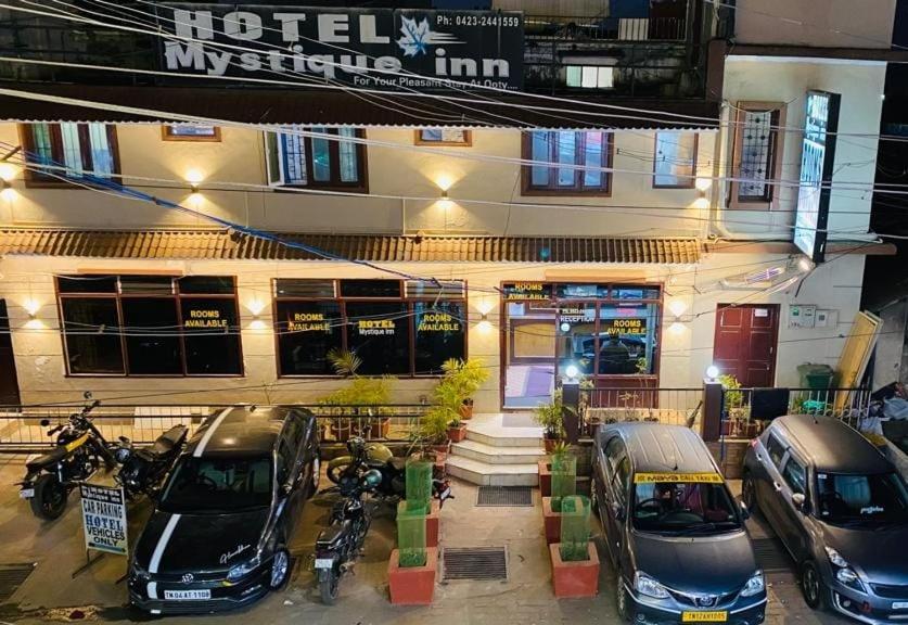 Hotel Mystique Inn ウーティ エクステリア 写真
